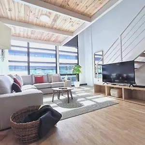 Luxury Duplex With Close To La Moraleja Apartamento Alcobendas